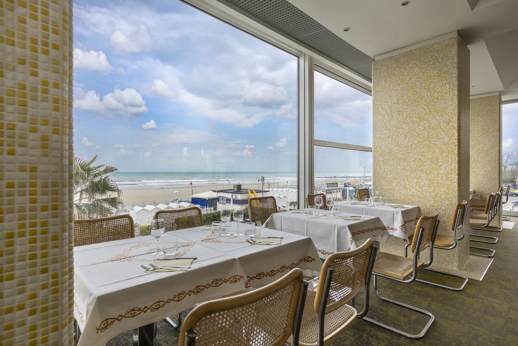 Hotel Fedora Riccione Exterior photo